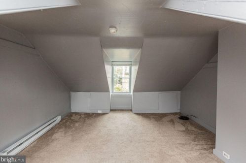 121 Vine St, Lancaster PA  17602-3517 exterior