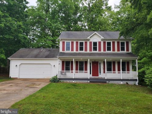 11902 Buttercup Ln, Fredericksburg, VA 22407-8515