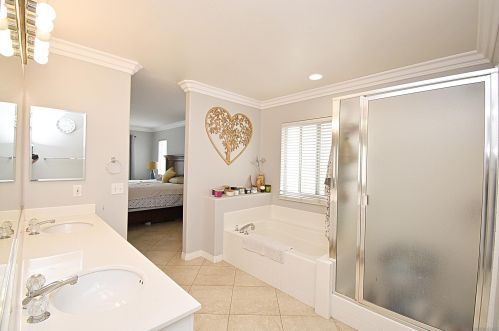 1282 Granite Spg Dr, Chula Vista CA  91915-2506 exterior