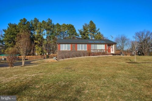 12596 Foremost Ct, Nokesville, VA 20181-2739