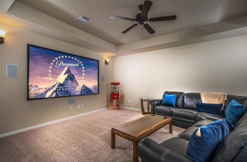 1828 Lily Meadows Dr, Conroe TX  77304-2949 exterior