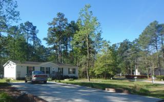 222 Ocean Forest Dr, Shallotte, NC 28467-1839