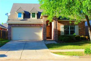 5904 Meadowglen Dr, Argyle TX  76226-2259 exterior