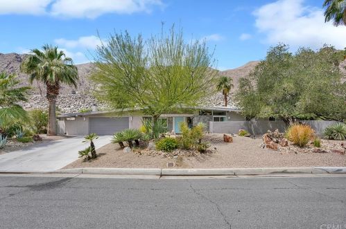 893 Rose Ave, Palm Springs, CA 92262-4138