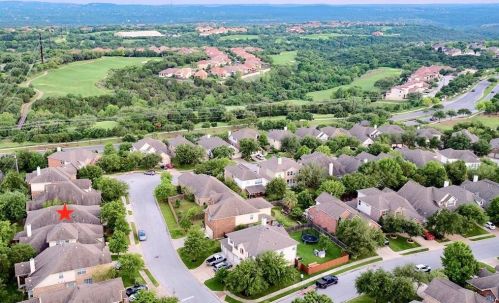 3009 Centennial Olympic Park, Austin TX  78732-2099 exterior