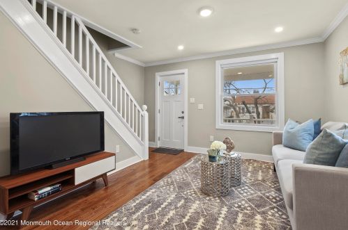 1606 Sewall Ave, Tinton Falls NJ  07712-6310 exterior