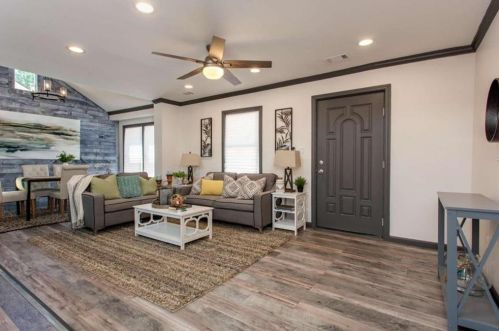 517 Hascall Rd, Atlanta GA  30309-2227 exterior