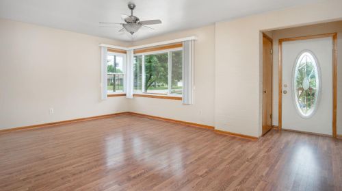 6708 Kentucky Ave, Hammond, IN 46323-1753