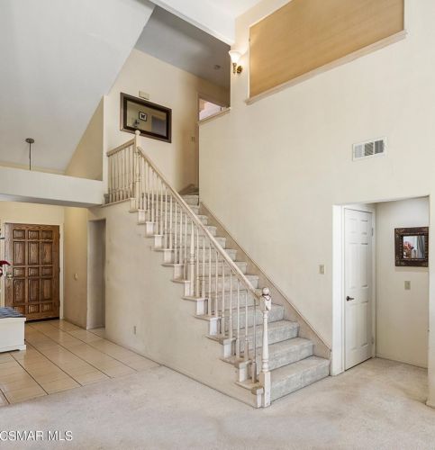 498 Pesaro St, Calabasas, CA 91377-4837