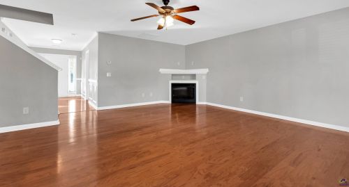 100 Arbor Crk, Warner Robins GA  31093-8957 exterior