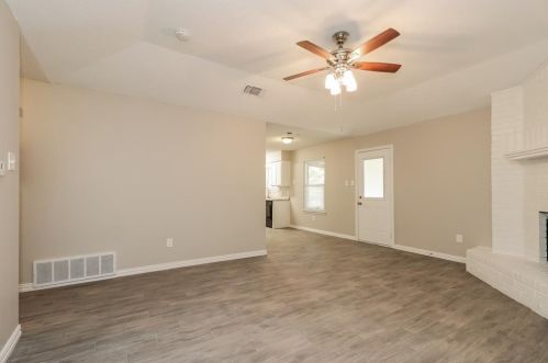 824 Vaughn Ave, Fort Worth TX  76140-3740 exterior