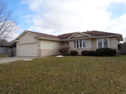 2904 Old Kent Dr, Joliet, IL 60435-9445