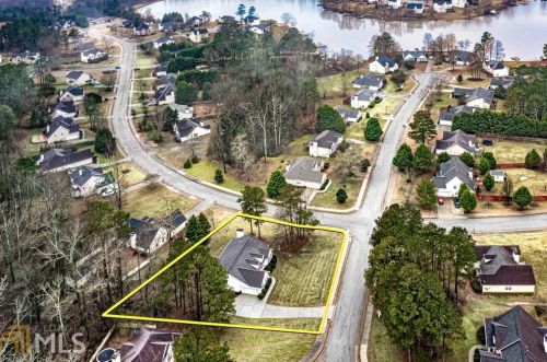 4000 Point Ct, Mcdonough, GA 30253-7429