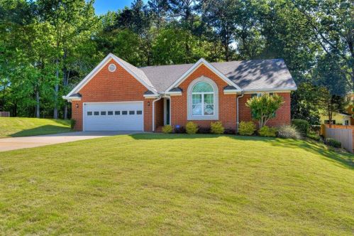 555 Leeward Ct, Evans, GA 30809-5879