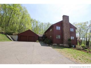 1070 Chamberlain Hill Rd, Middletown, CT 06457-5564