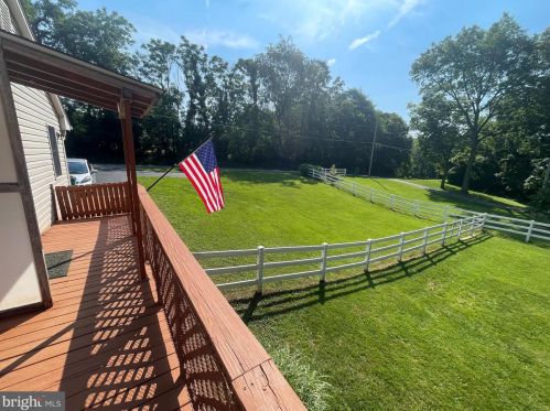 8514 Myersville Rd, Middletown MD  21769-8617 exterior