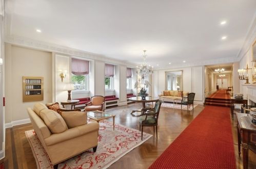 3500 Lake Shore Dr, Chicago IL  60657-1815 exterior