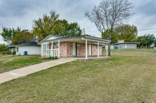 1425 Curtis Dr, Garland TX  75040-8058 exterior