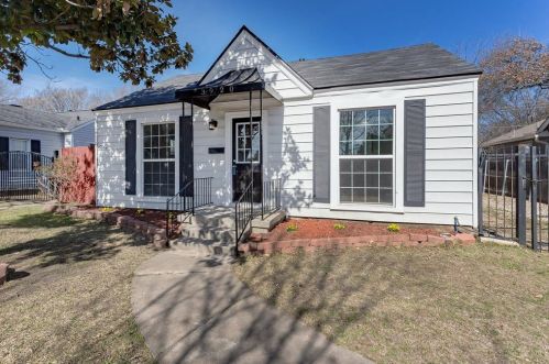 3920 Calmont Ave, Fort Worth TX  76107-4447 exterior