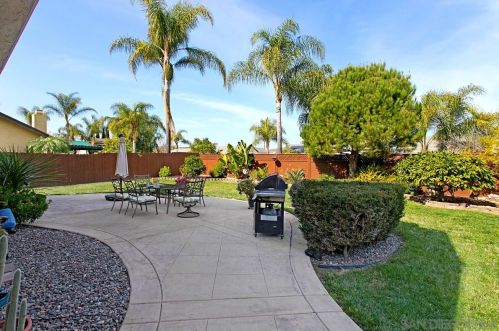 4460 La Quinta Pl, Oceanside, CA 92057-5055