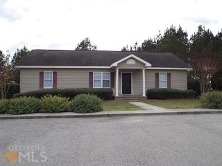 2004 Talons Lake Dr, Statesboro, GA 30458-2800