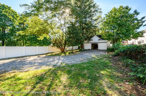 176 Hudson Ave, Tinton Falls NJ 07701-2140 exterior