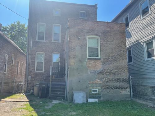 5141 Wabash Ave, Chicago IL  60615-3310 exterior