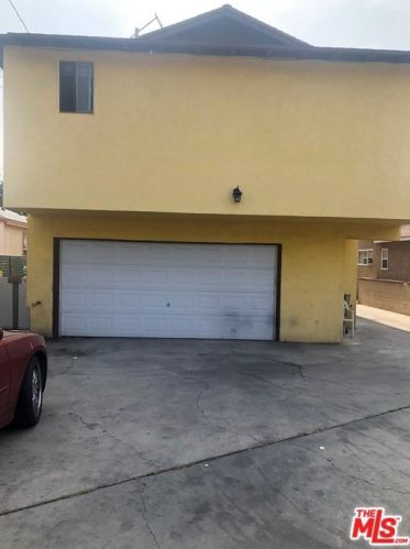 9333 San Carlos Ave, South Gate, CA 90280-4767