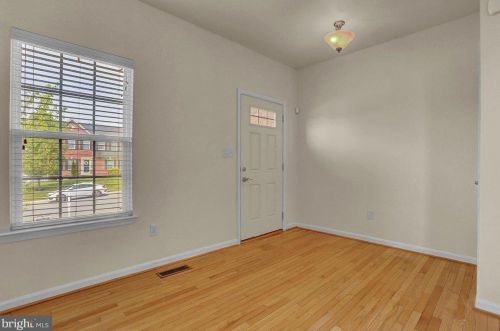 2008 Marian Way, York, PA 17408-9433