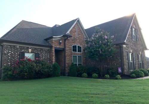 42 Ridge Top Cv, Crosstown, TN 38004-7972