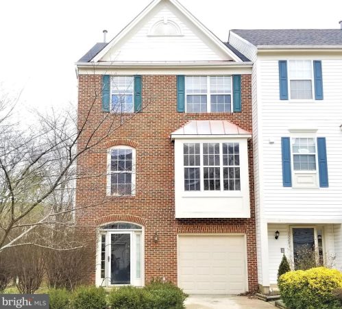 13279 Coppermill Dr, Herndon VA  20171-3057 exterior