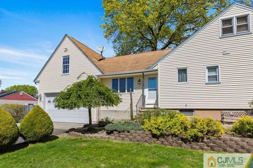 110 Murray Ave, Piscataway, NJ 08854-3108