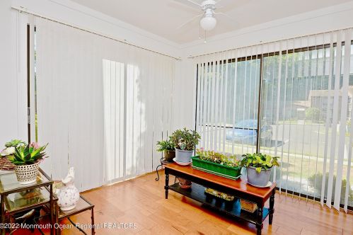 62 Manchester Ct, Tinton Falls NJ  07701-5496 exterior