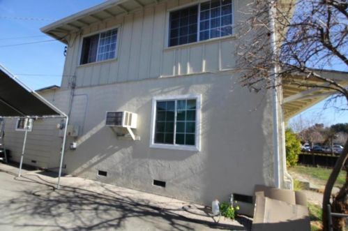 269 Stagehand Dr, San Jose, CA 95111-2840