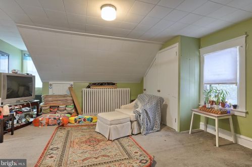 638 State St, Lancaster PA  17603-2641 exterior