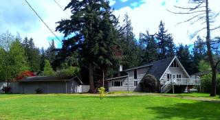 20772 Jefferson Beach Rd, Eglon, WA 98346-9179