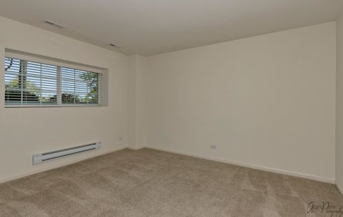 2454 Aurora Dr, Pingree Grove IL  60140-6403 exterior