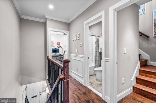 854 Front St, Philadelphia PA 19147-4341 exterior