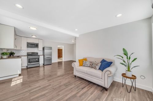 1016 Cerise Ave, Torrance CA  90503-5206 exterior