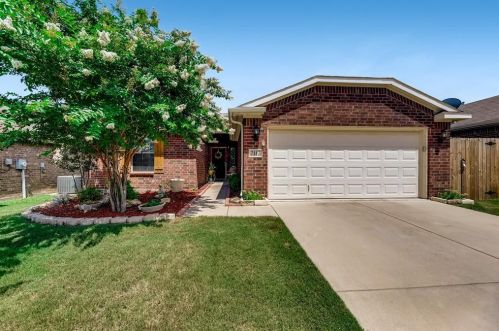 7112 Little Mohican Dr, Fort Worth, TX 76179-4585