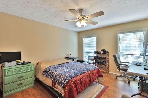 1602 Cumberland Ct, Smyrna GA  30080-8659 exterior