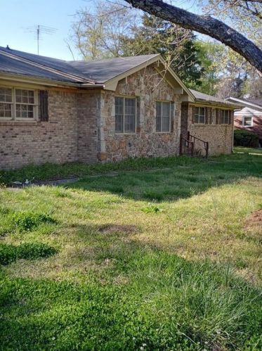 3295 Klondike Rd, Lithonia, GA 30038-3414