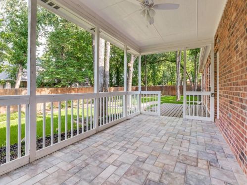 8309 Thornhaven Ct, North Richland Hills TX  76182-8625 exterior