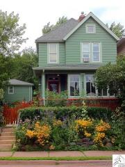 803 5th St, Duluth, MN 55806-2328
