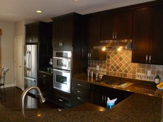 12816 Ashworth St, Carmel IN  46032-8917 exterior