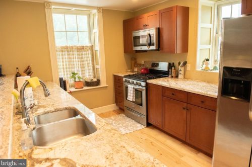 59 East St, Carlisle PA  17013-2505 exterior