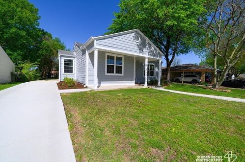 2314 Ryan Ave, Fort Worth TX  76110-2521 exterior