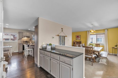 2572 Pagosa Way, Aurora, CO 80013-1543