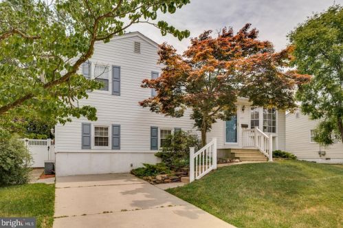 677 Dettmar Ter, Runnemede, NJ 08078-1219