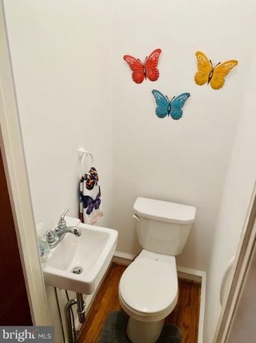 1932 16 St, Philadelphia PA  19145-3010 exterior